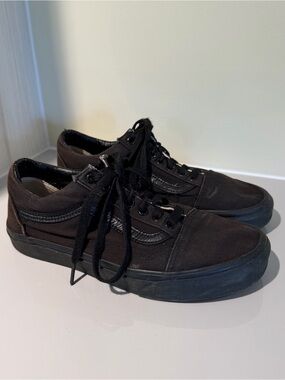 Black Vans
